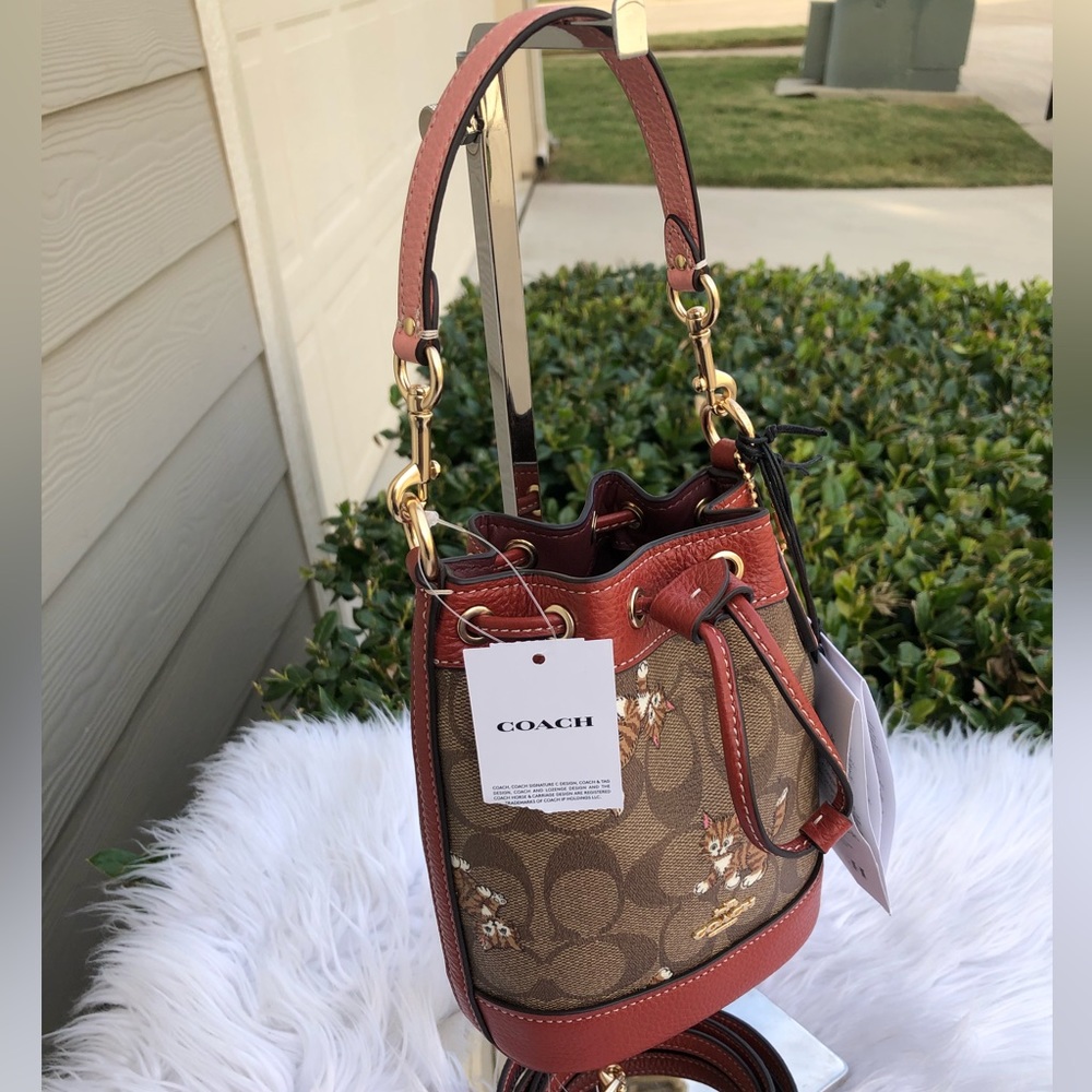 New 🎀 Coach Mini Dempsey Bucket Bag In Signature Canvas With Kitten Print Cat - Picture 4 of 15